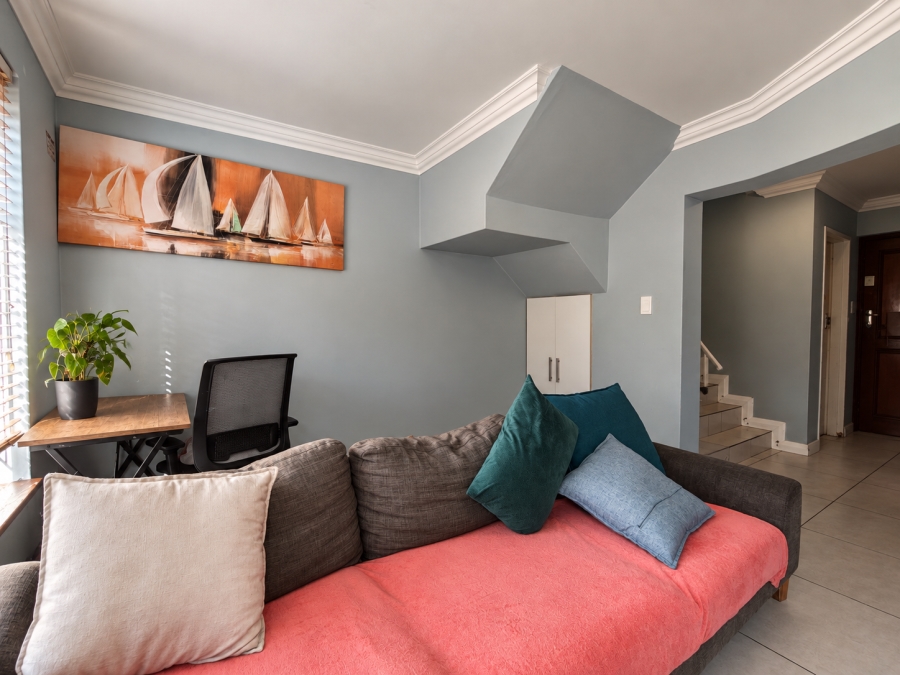3 Bedroom Property for Sale in Wynberg Western Cape